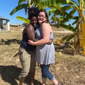 Meet your Posher, Lois marie